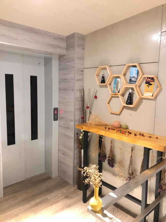 Yy Elleys Home Jiaoxi Exteriör bild